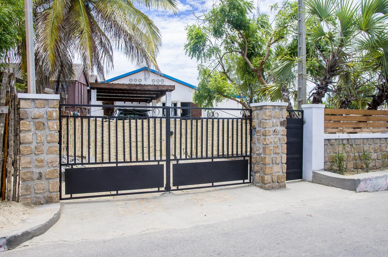 Villa A.TIA Morondava Esterno foto
